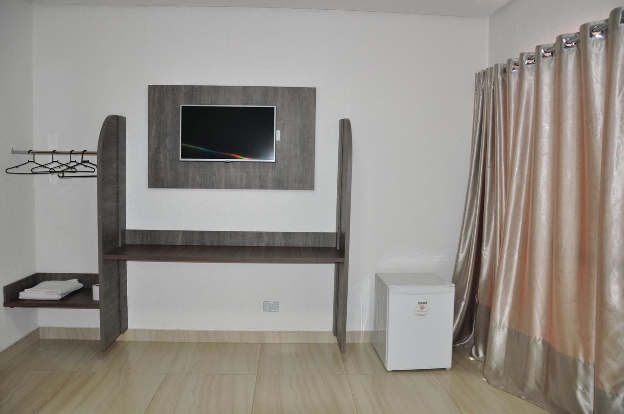 Hotel Sao Miguel Sao Miguel do Araguaia Ngoại thất bức ảnh