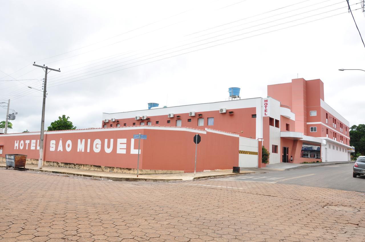 Hotel Sao Miguel Sao Miguel do Araguaia Ngoại thất bức ảnh