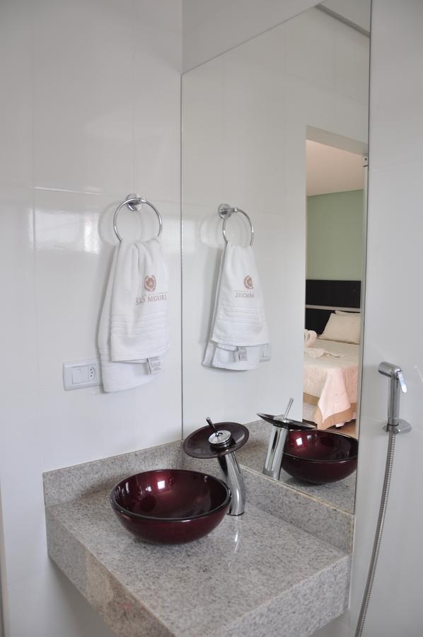 Hotel Sao Miguel Sao Miguel do Araguaia Ngoại thất bức ảnh
