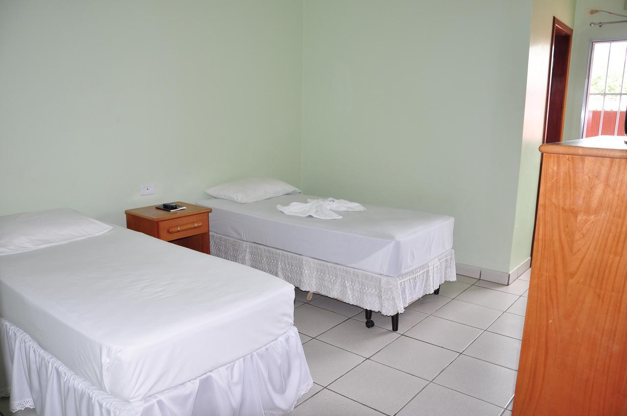 Hotel Sao Miguel Sao Miguel do Araguaia Ngoại thất bức ảnh